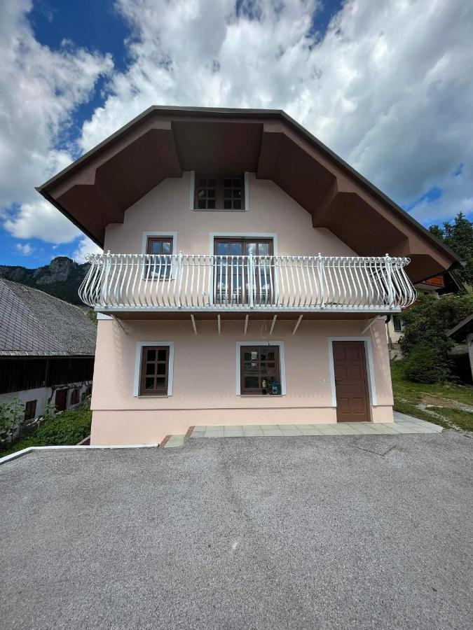 House Of Relaxation Appartement Zgornja Sorica Buitenkant foto